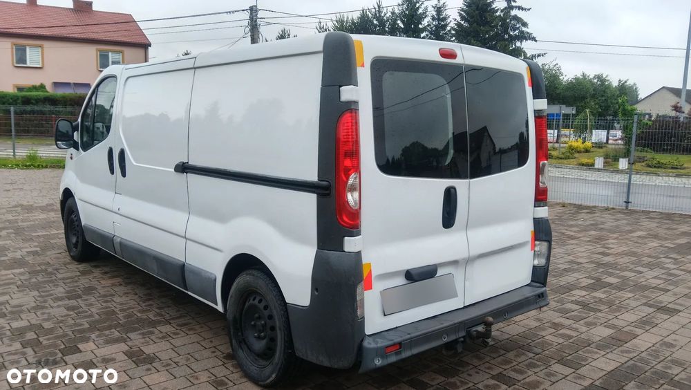 Opel Vivaro - 6