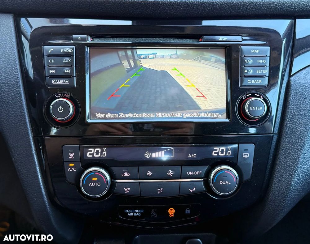 Nissan Qashqai 1.5 DCI N-Connecta - 6