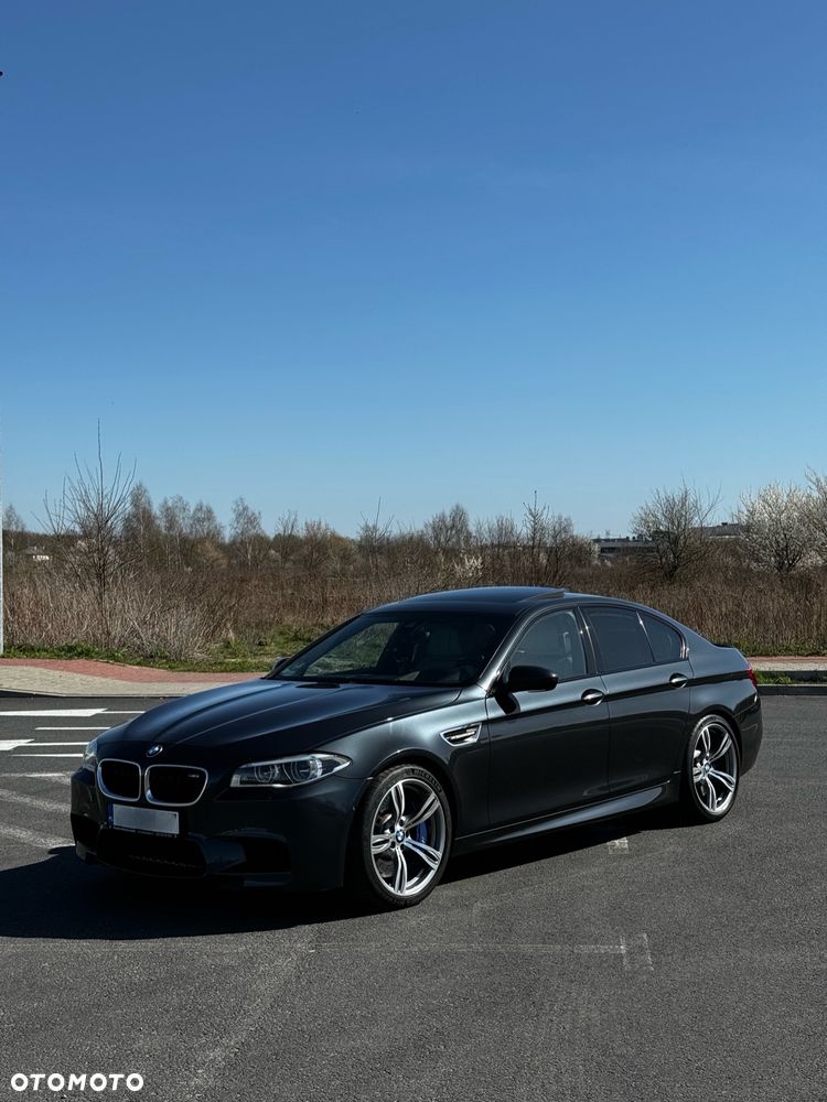 BMW M5 DKG - 1