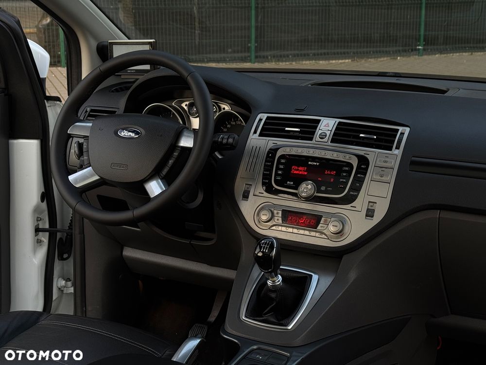 Ford Kuga 2.0 TDCi 4x4 Individual - 23