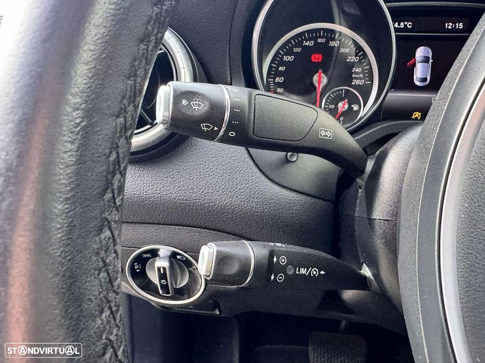 Mercedes-Benz CLA 180 d 7G-DCT Peak Edition - 12