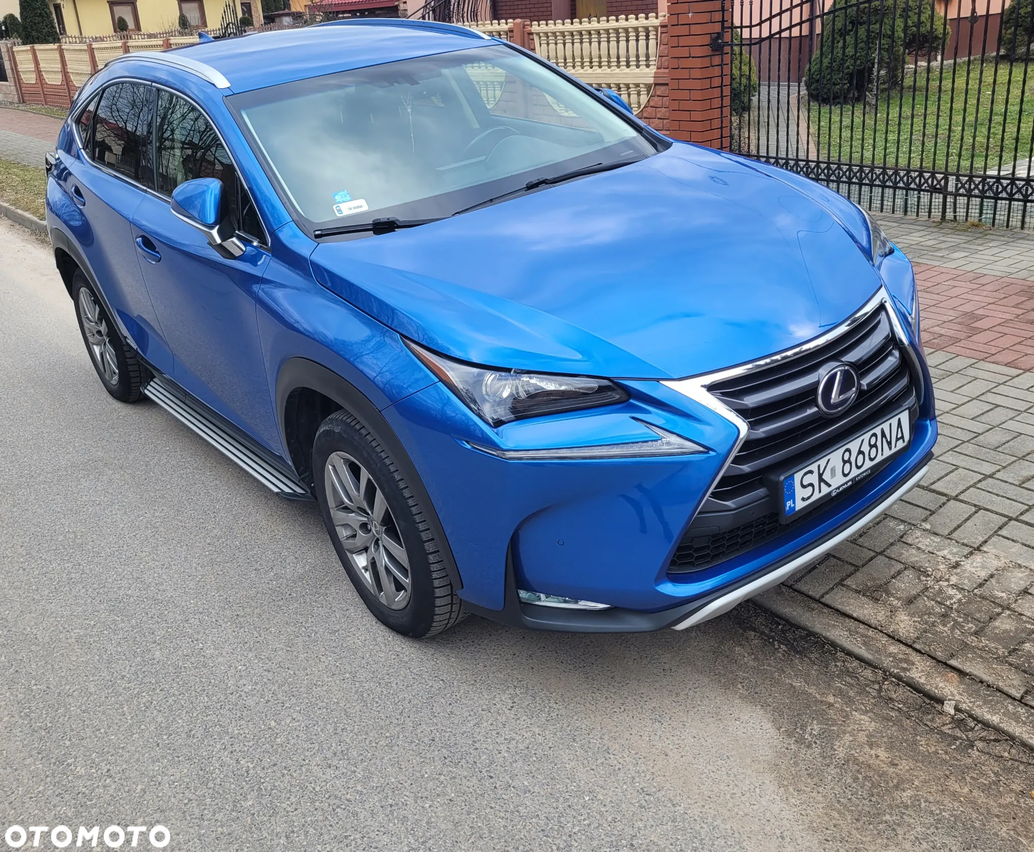 Lexus NX 300h Comfort AWD - 2