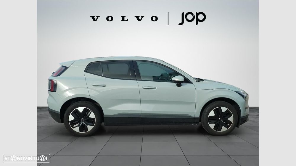 Volvo EX30 69 kWh Single Motor Extended Range Core - 6