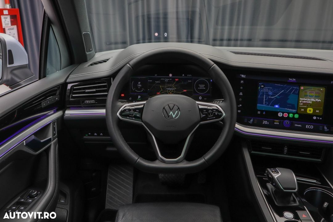 Volkswagen Touareg 3.0 V6 e-Hybrid 4Motion Aut. Elegance - 32