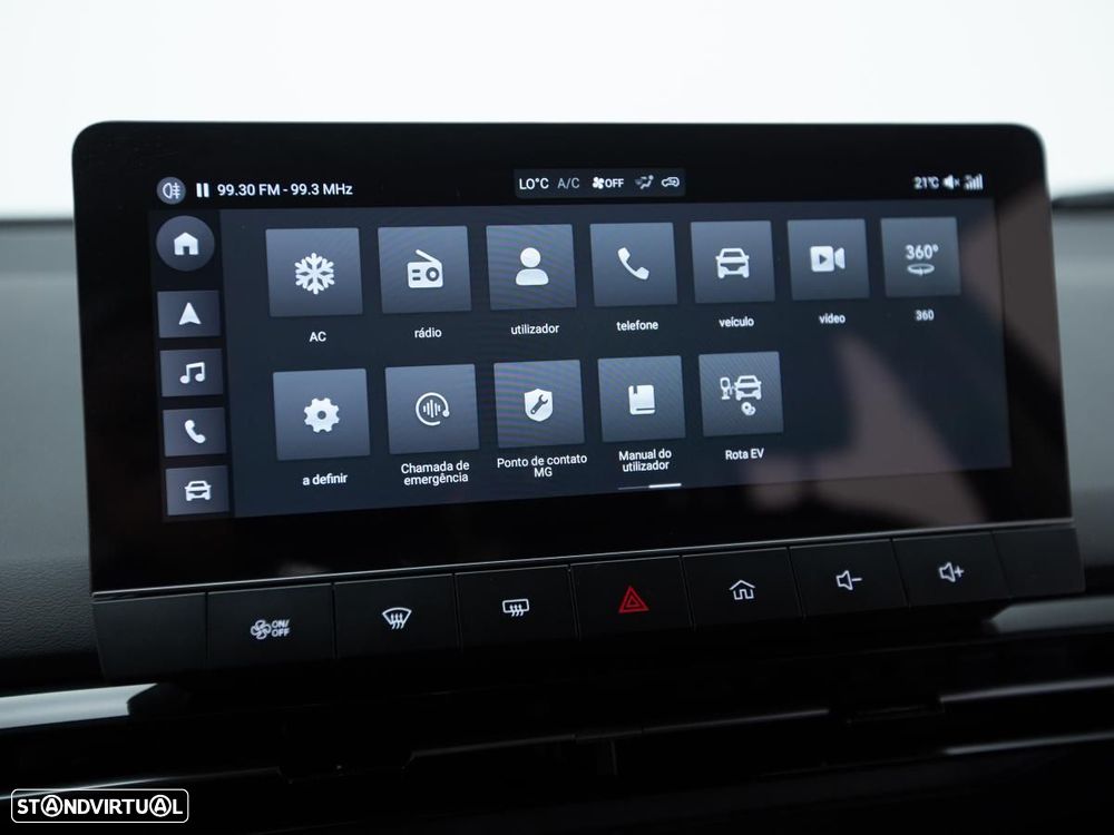 MG MG4 64 kWh Luxury - 25