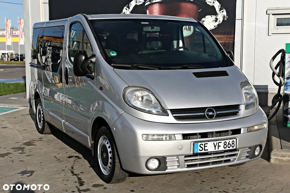 Opel Vivaro - 6