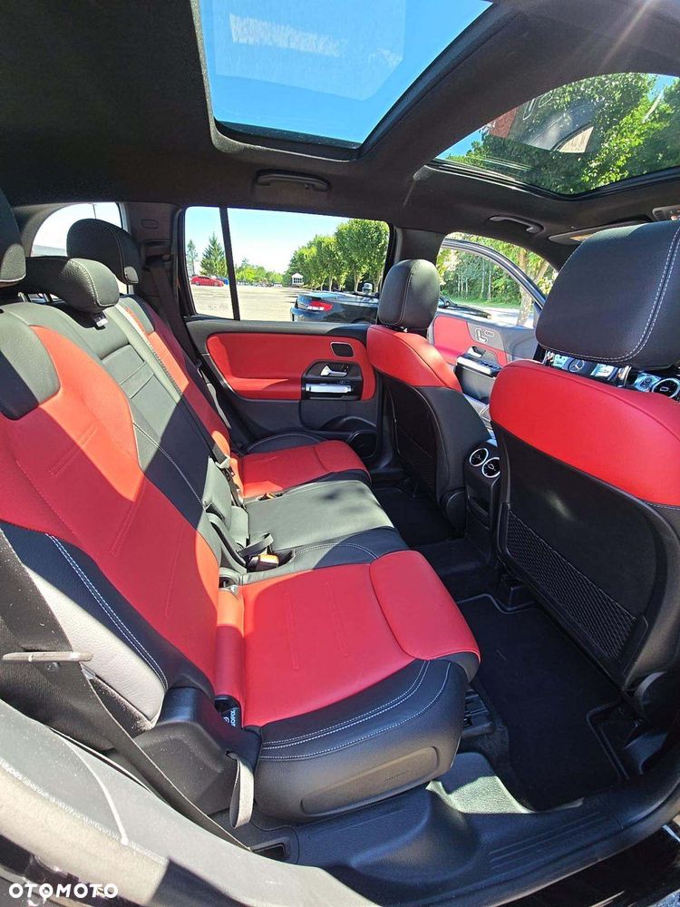 Mercedes-Benz GLB 250 4Matic 8G-DCT AMG Line - 10