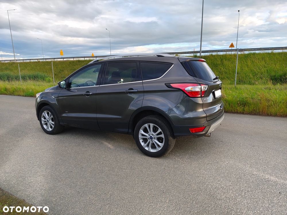 Ford Kuga 2.0 TDCi 4x4 Titanium - 5