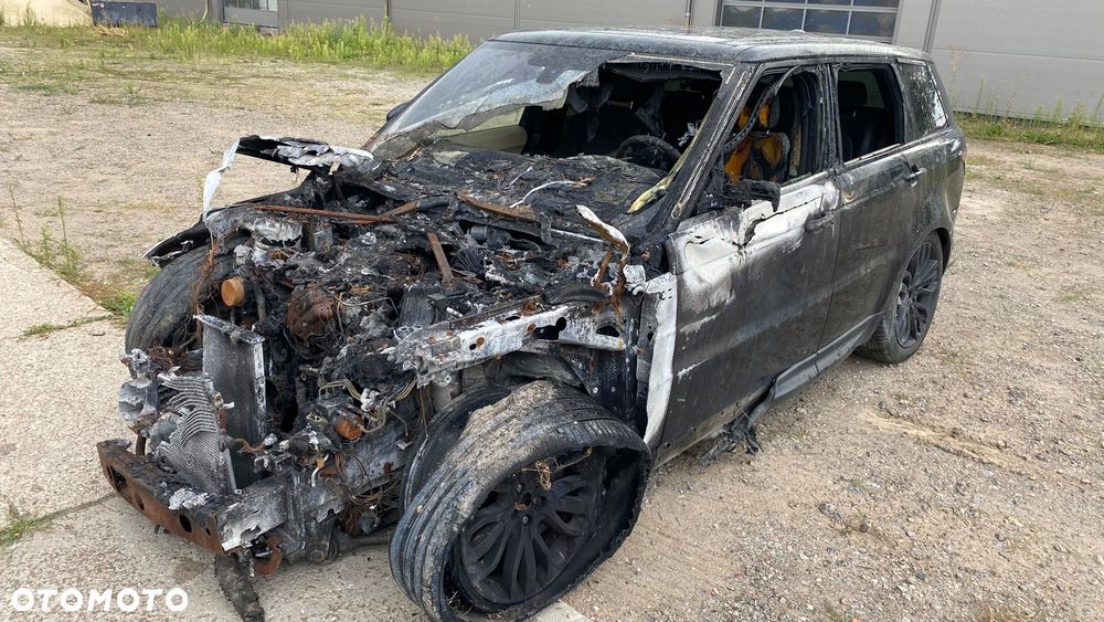 Land Rover Range Rover Sport S 4.4 SD V8 HSE - 4