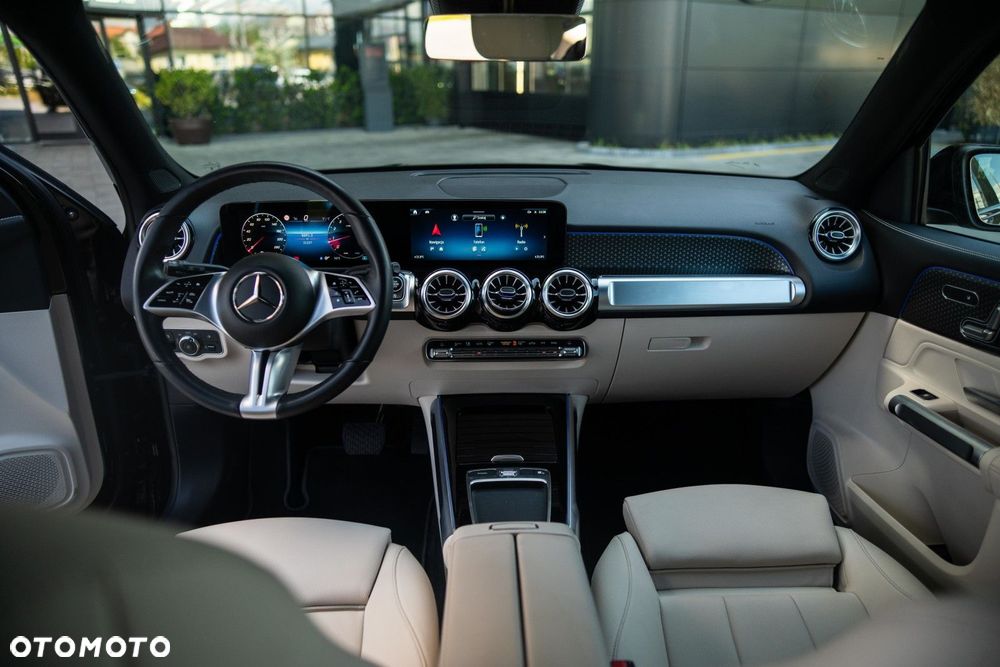 Mercedes-Benz GLB 200 Progressive 7G-DCT - 17