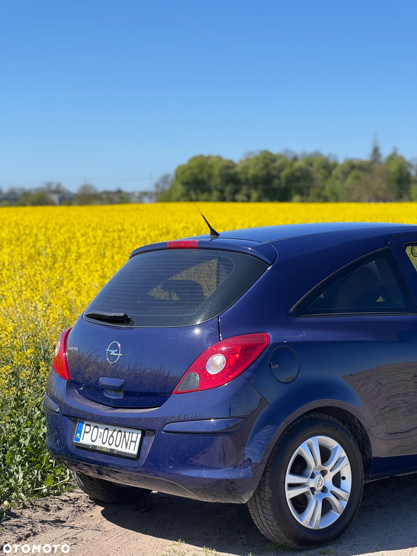 Opel Corsa 1.2 16V - 12