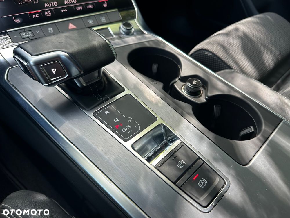Audi A6 Avant 45 TFSI quattro S tronic sport - 39