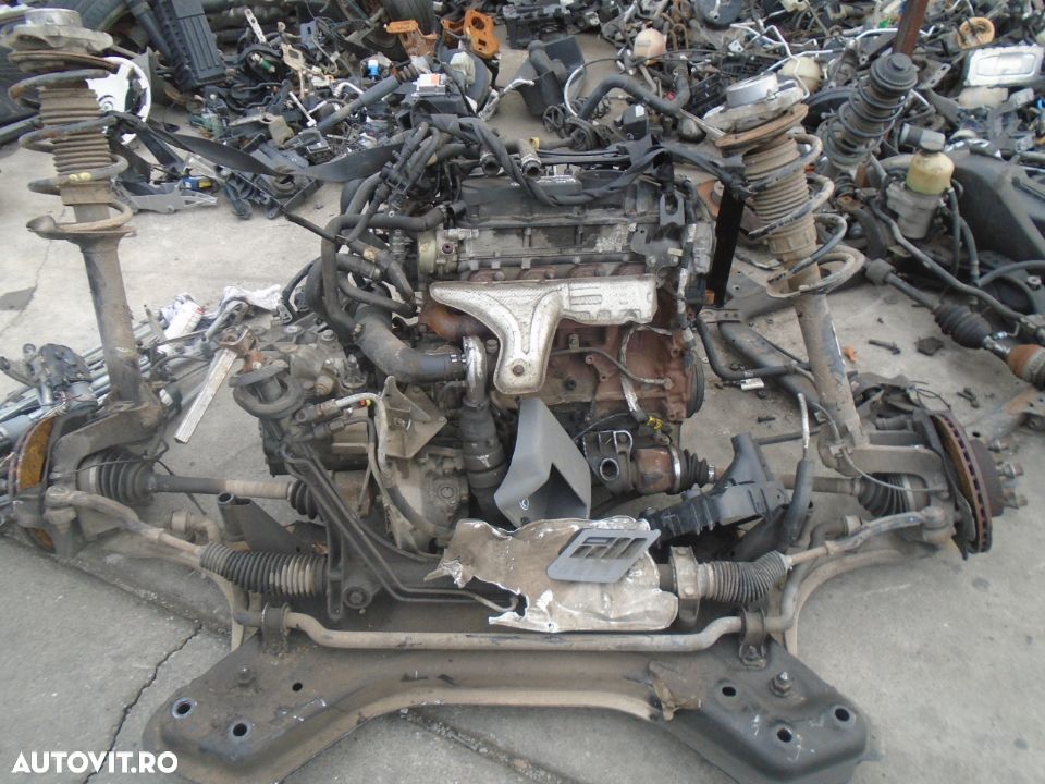Motor Peugeot Boxer 2.2 HDI 4HU 88KW 120 CP din 2008 fara anexe - 1