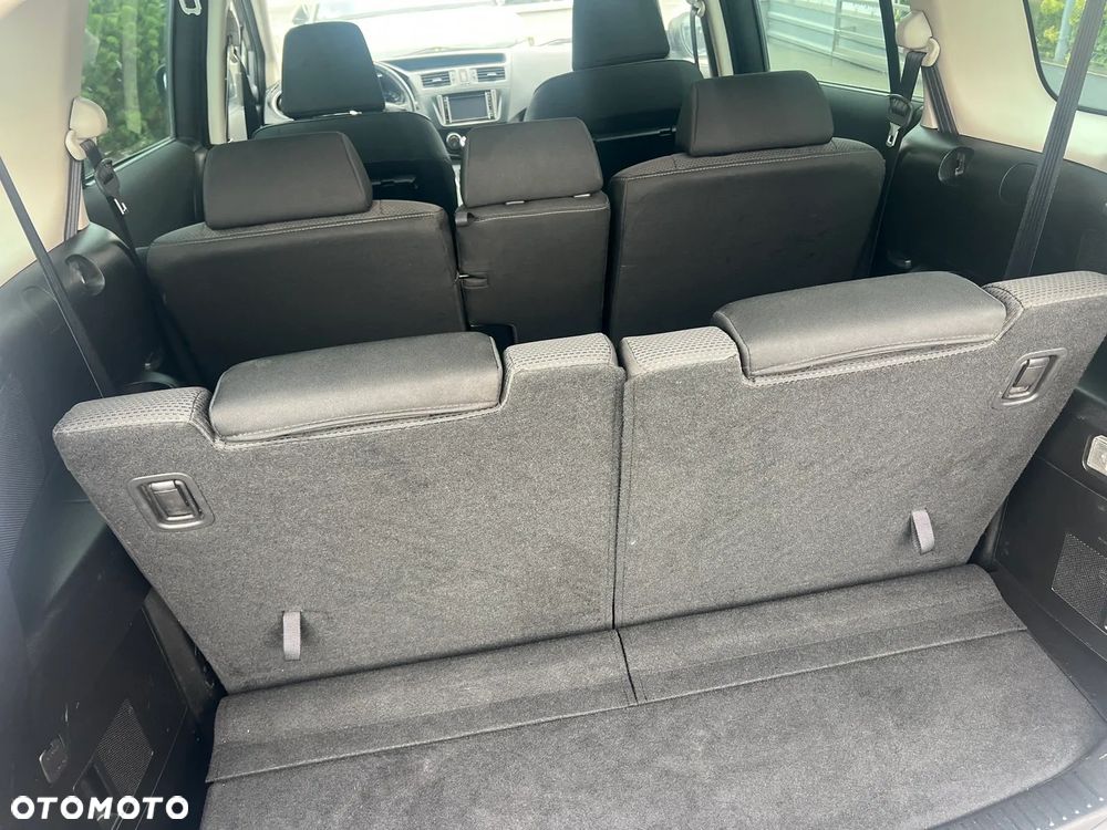 Mazda 5 - 17
