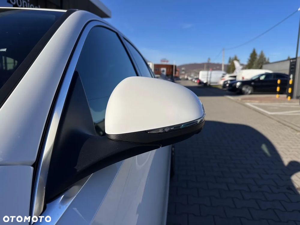 Mercedes-Benz Klasa C 200 d mHEV Business Edition - 14