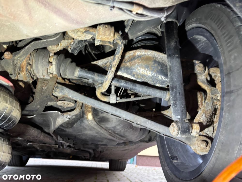 BMW Seria 3 328i - 30