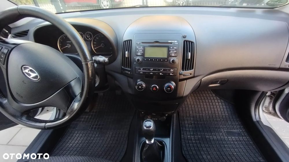 Hyundai i30 i30cw 1.4 Comfort - 14