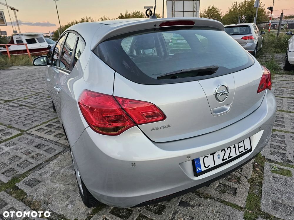 Opel Astra 1.6 Edition - 5