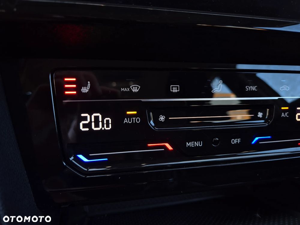 Volkswagen Passat 2.0 TDI SCR Comfortline - 11