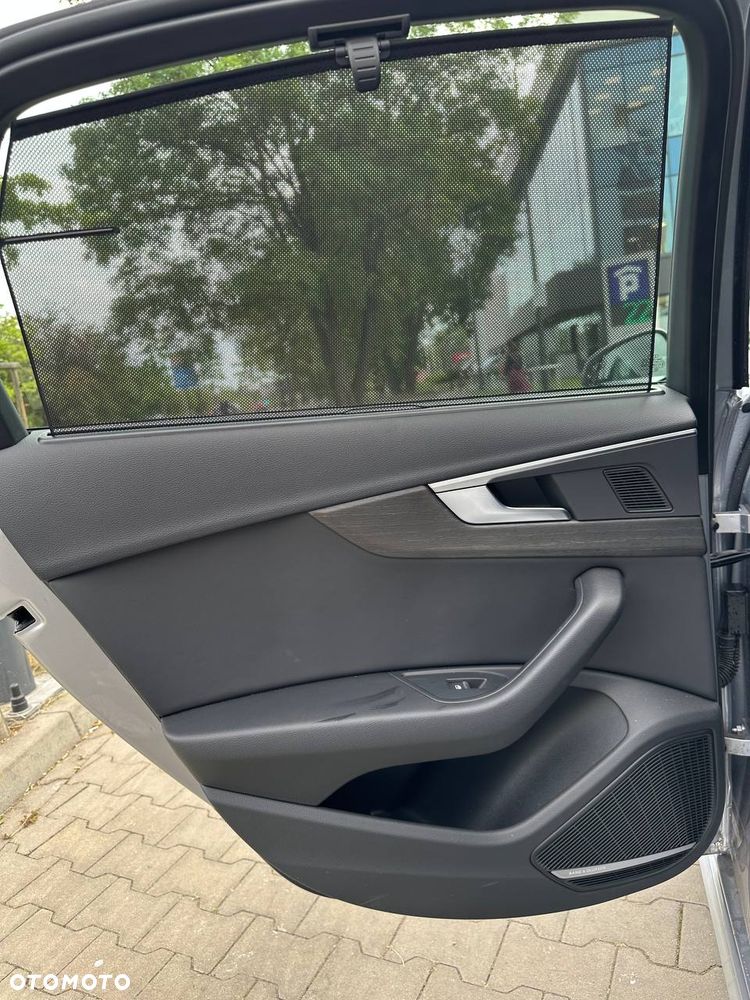 Audi A4 Limousine 45 TFSI mHEV Quattro Advanced S tronic - 16