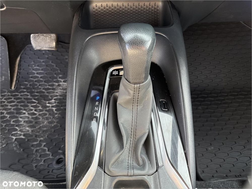 Toyota Corolla 1.8 Hybrid Active - 9