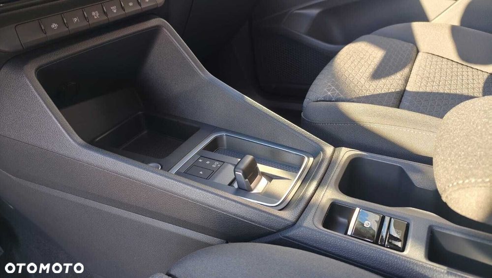 Ford Tourneo Connect - 14