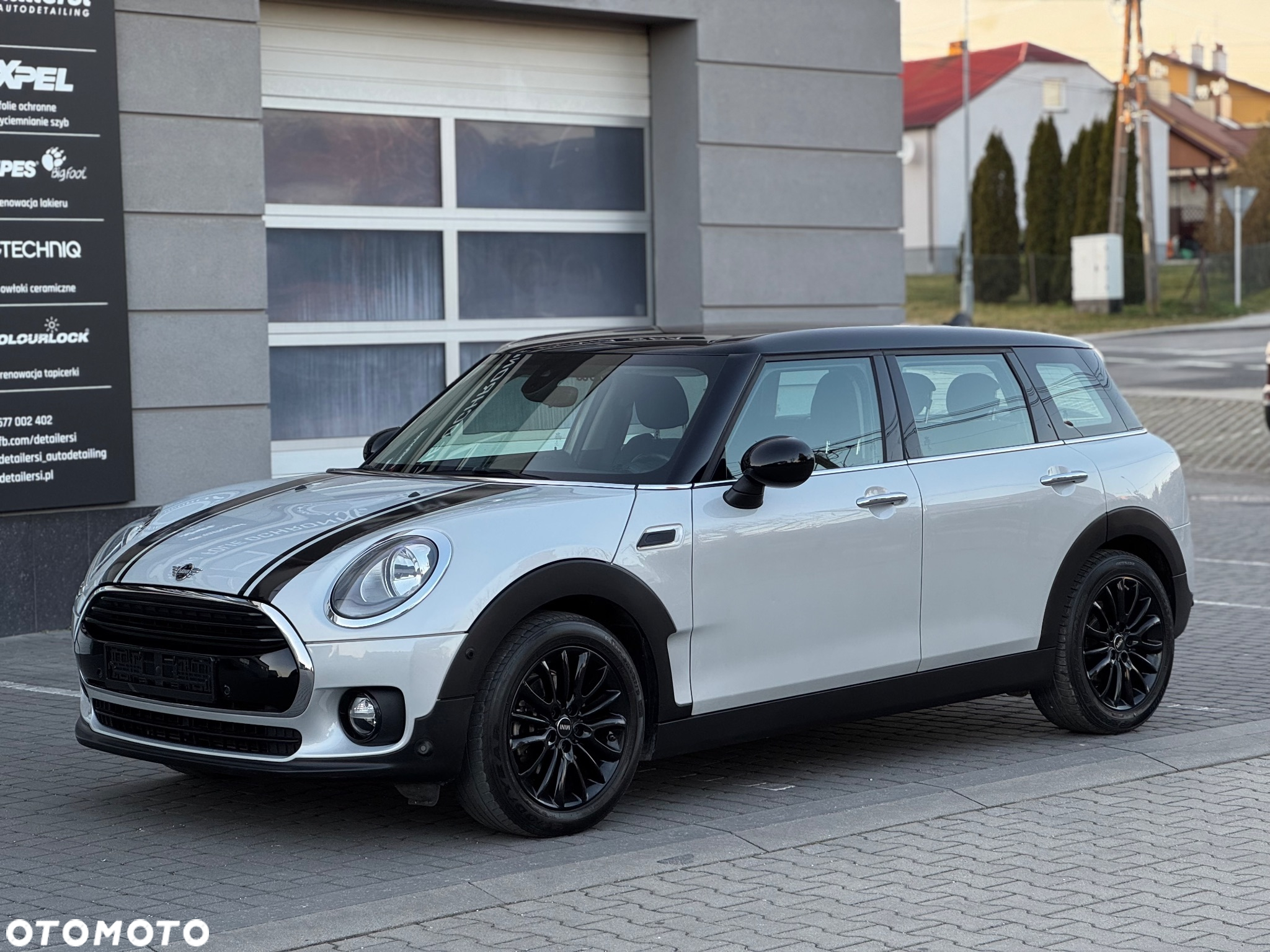 MINI Clubman Cooper Essential Trim - 15