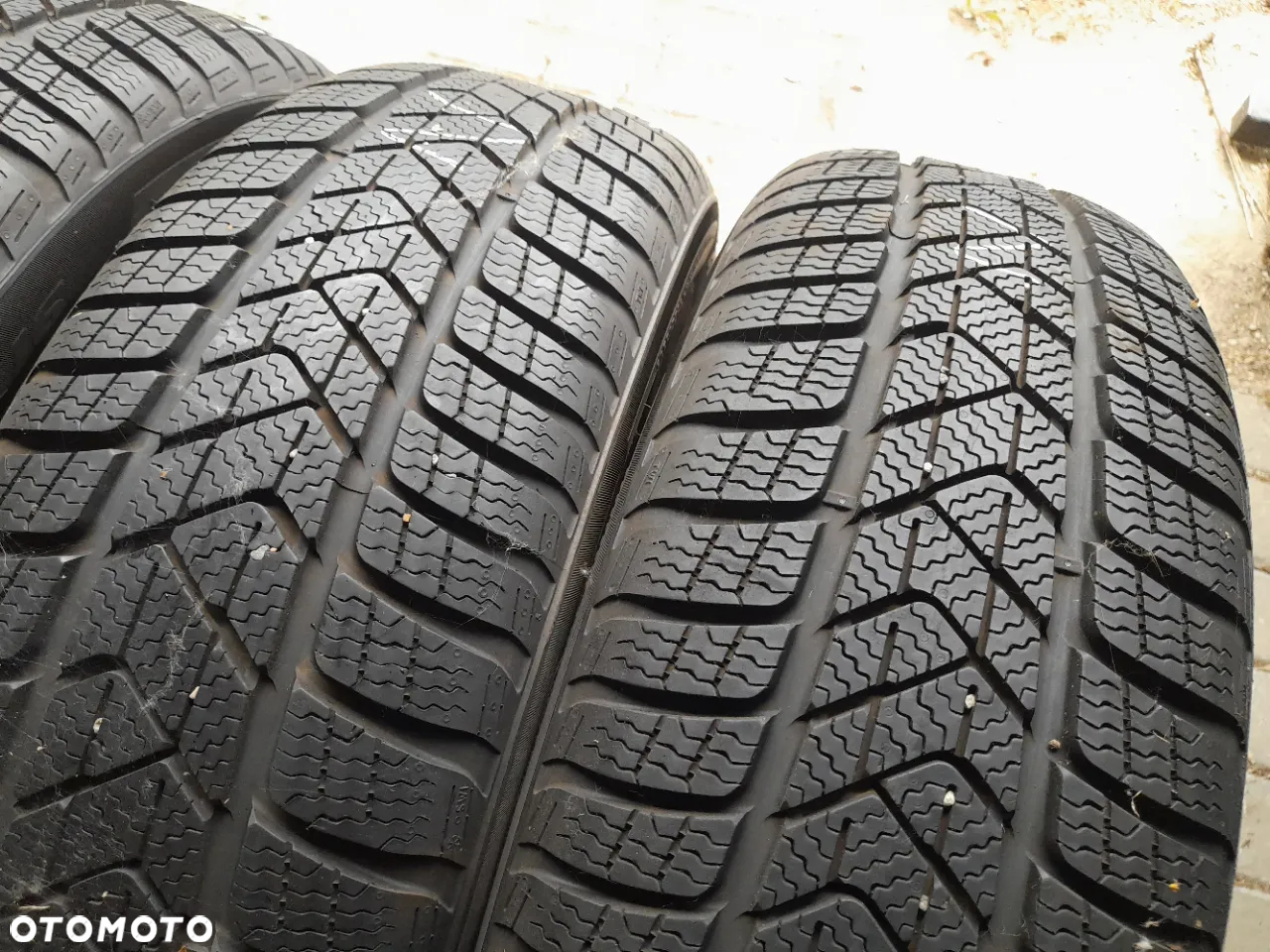 Pirelli Sottozero 3 winter	205/60/16 opony zimowe - 2