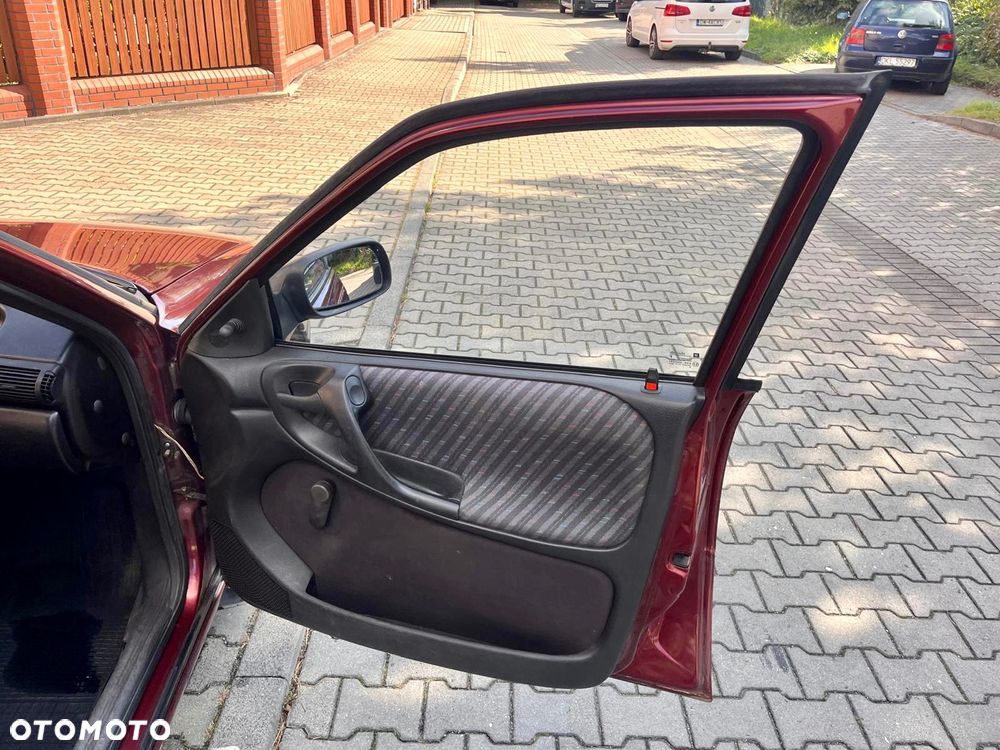 Opel Astra - 11