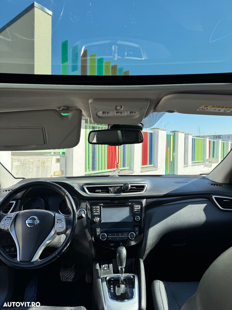 Nissan Qashqai 1.6 DCI Xtronic TEKNA - 8