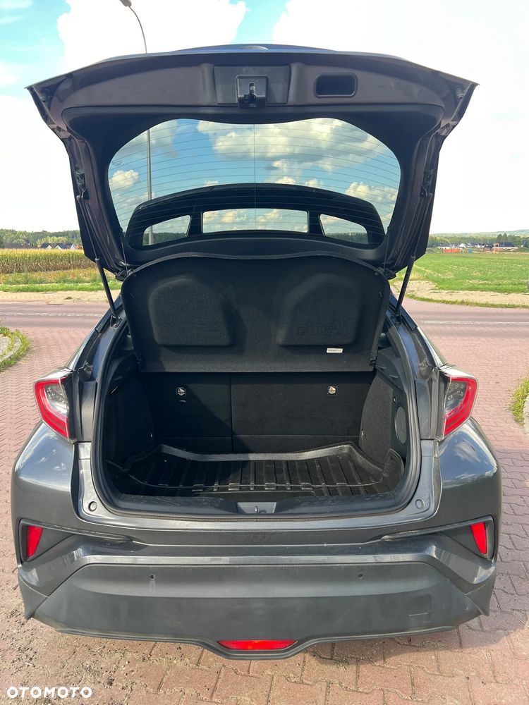 Toyota C-HR Style Selection - 7