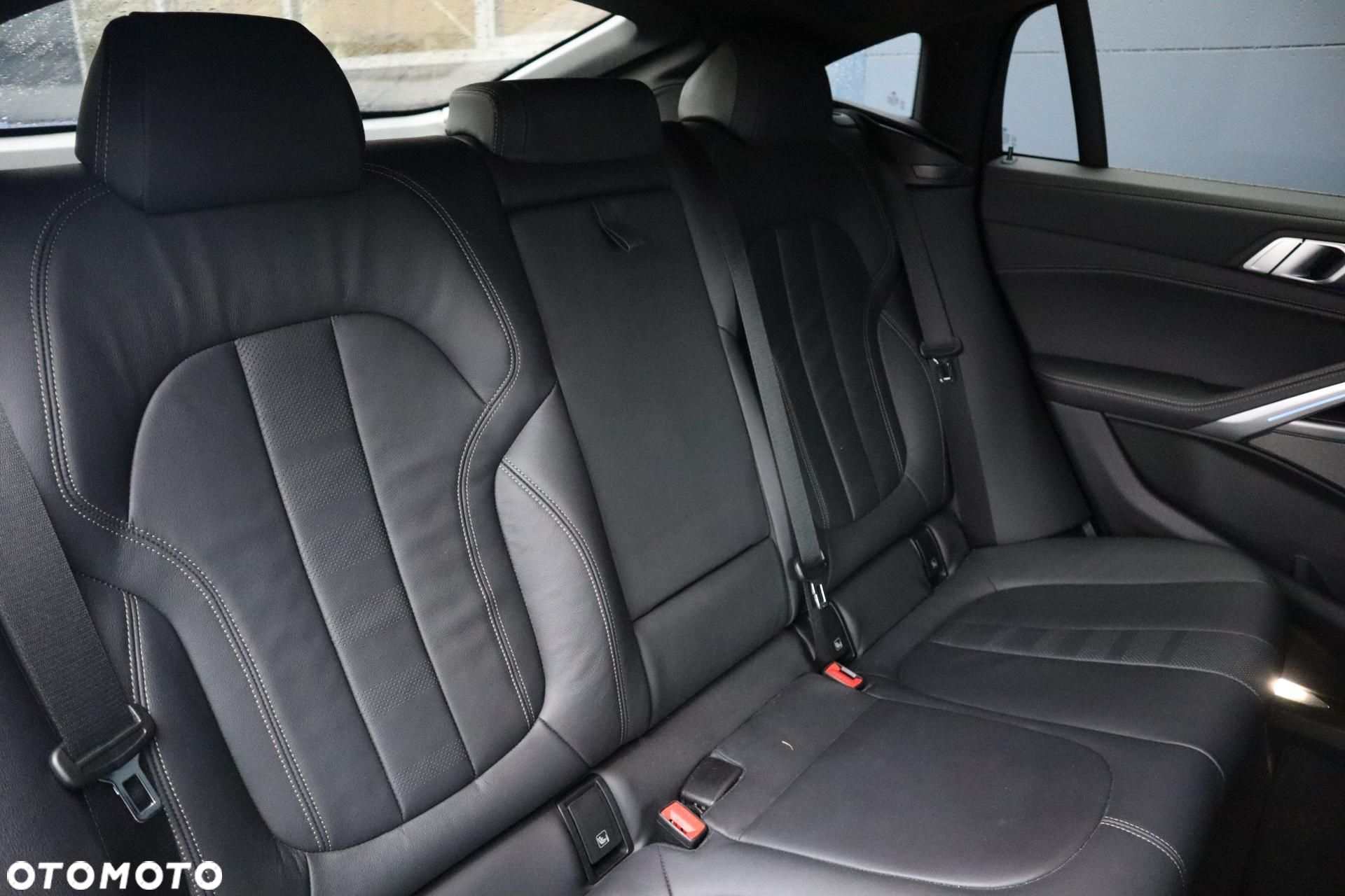 BMW X6 - 9