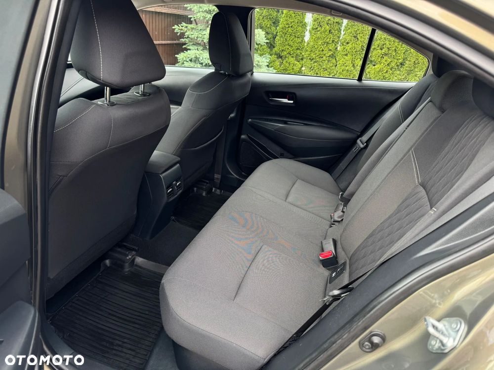 Toyota Corolla - 11