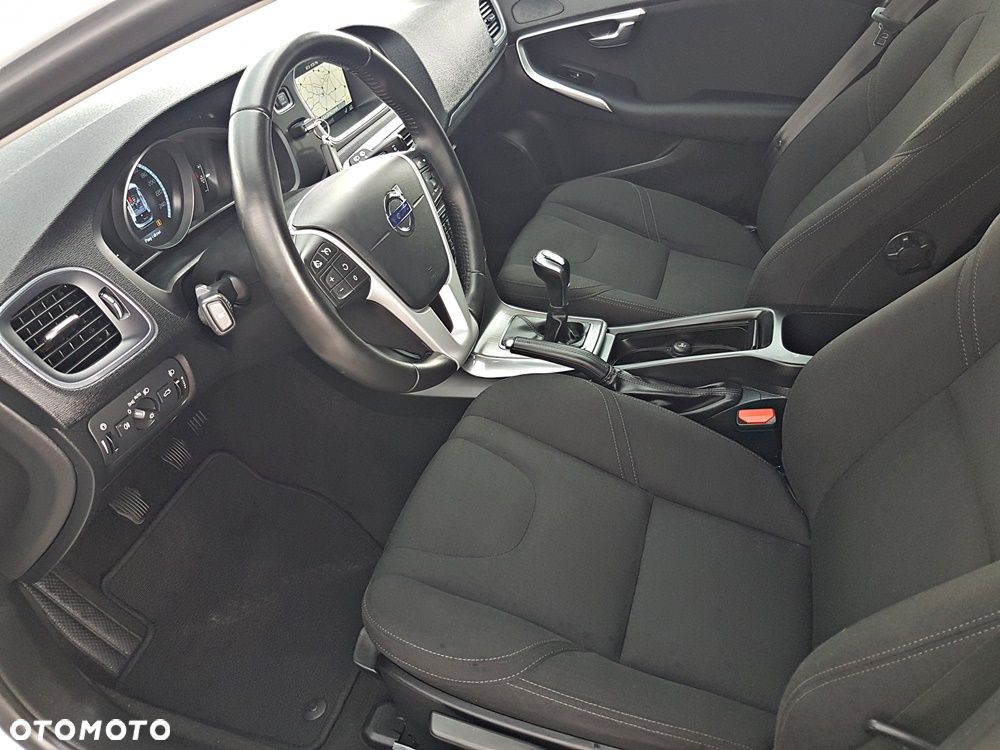 Volvo V40 T2 Drive-E Momentum - 14