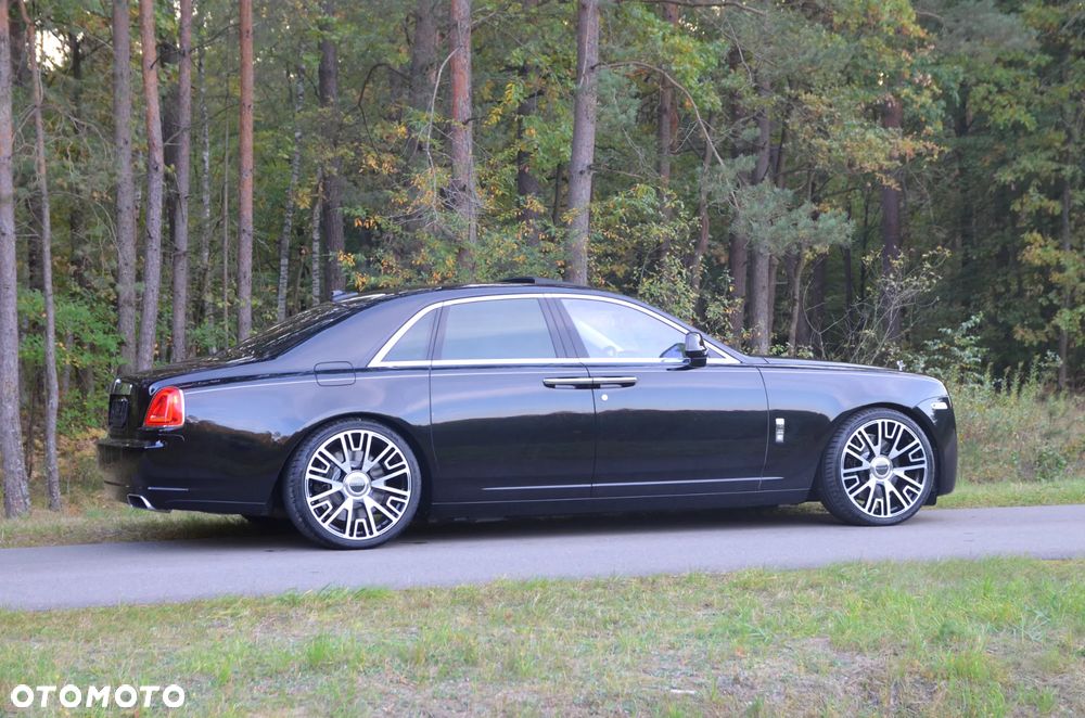 Rolls-Royce Ghost Standard - 17