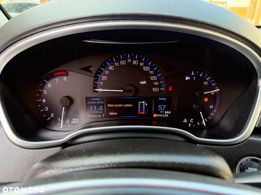 Cadillac SRX - 21