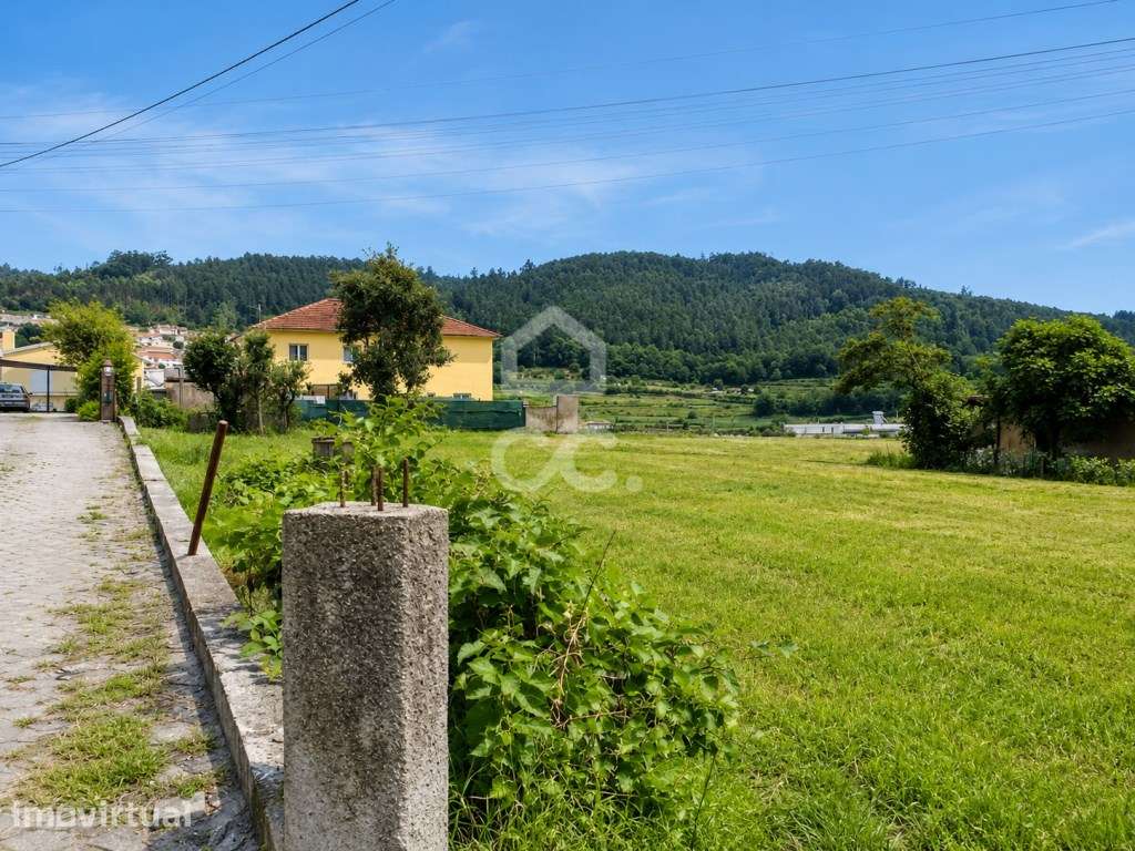 Terreno para construção com 5.076m2 em Telhado - Grande imagem: 2/24