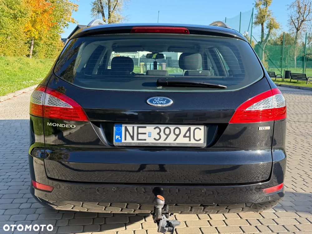 Ford Mondeo - 28
