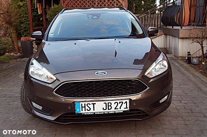 Ford Focus 1.5 EcoBoost STart-Stopp-System TITANIUM - 19