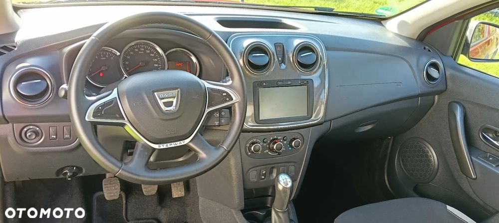 Dacia Sandero 0.9 TCe Techroad S&S - 17