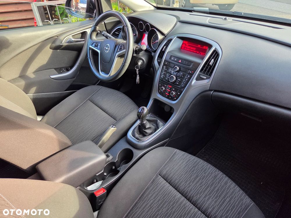 Opel Astra - 17