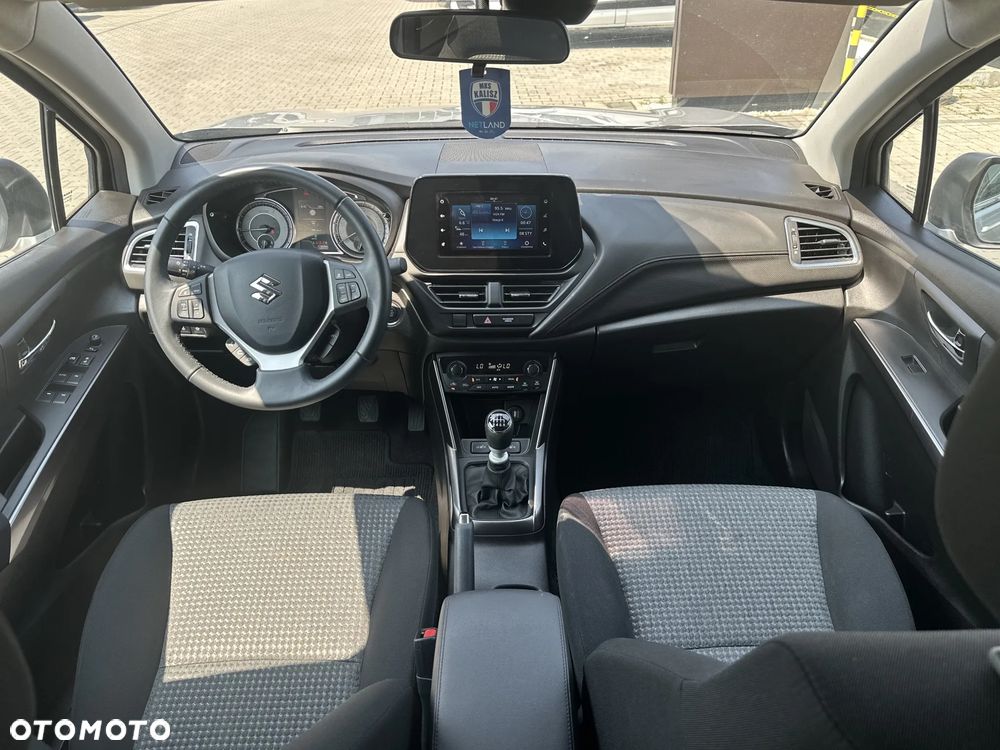 Suzuki SX4 S-Cross 1.4 SHVS Premium - 23