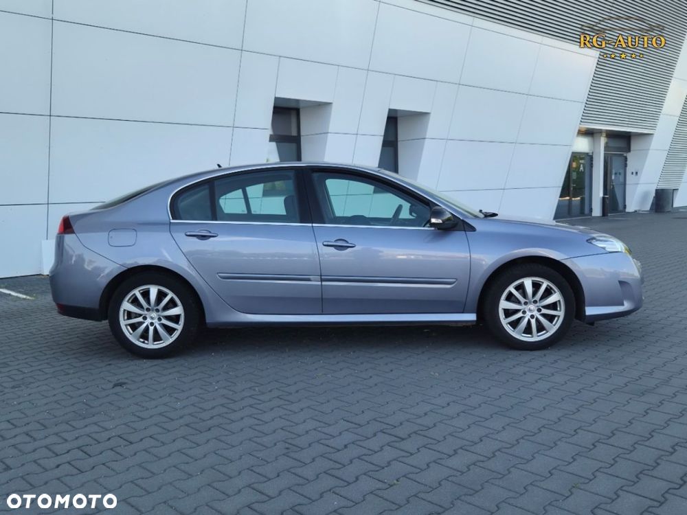 Renault Laguna - 12