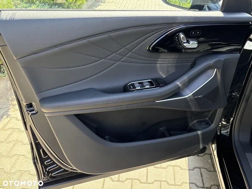 Omoda 9 1.5 Super Hybrid Exclusive AWD - 13