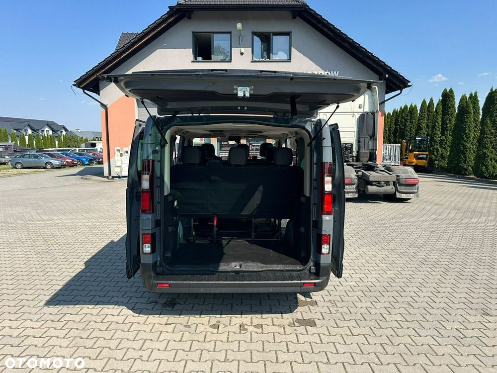 Renault Trafic - 11