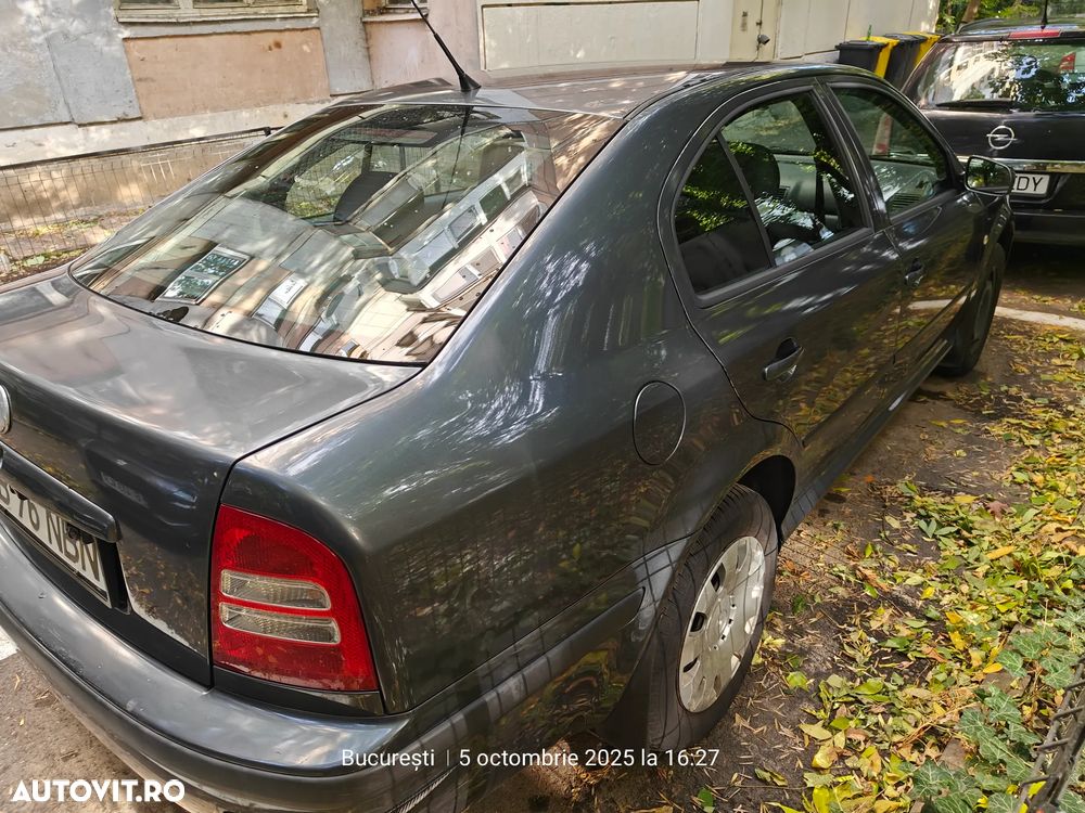 Skoda Octavia Tour 1.6 - 4