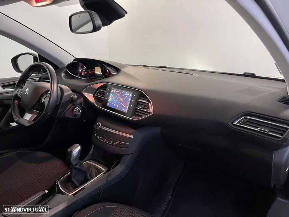 Peugeot 308 1.2 PureTech Style - 15