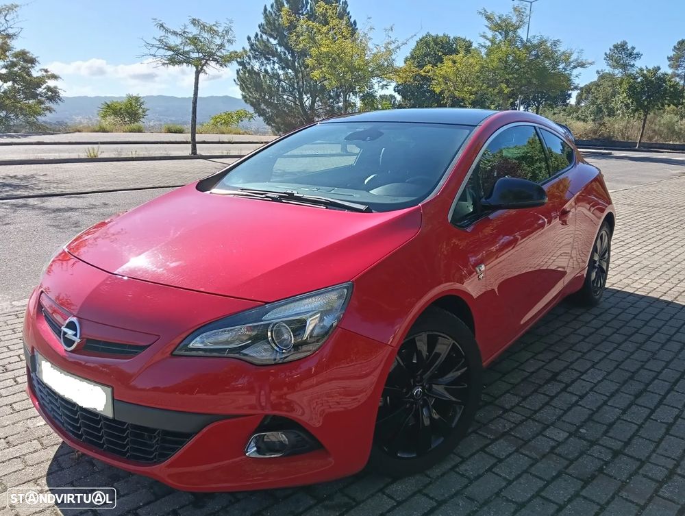 Opel Astra GTC - 2
