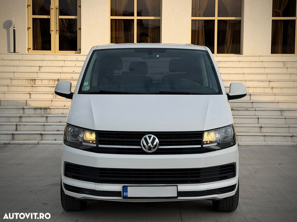 Volkswagen Caravelle - 3