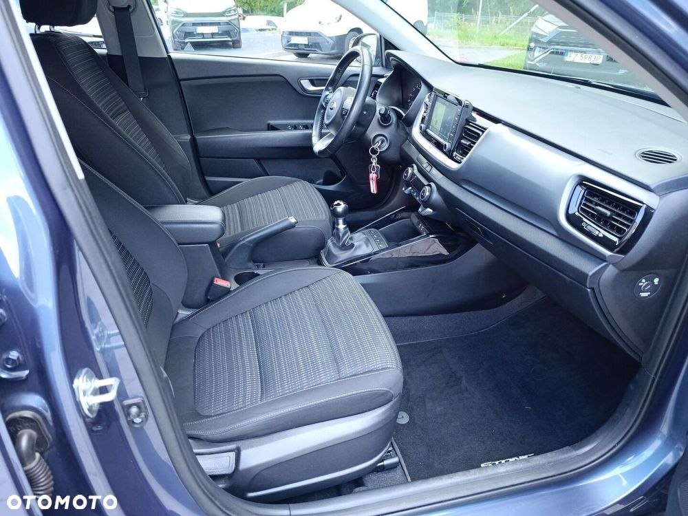 Kia Stonic 1.2 M - 10